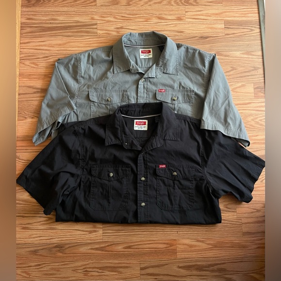 Wrangler Other - Men’s Wrangler Short Sleeve Button Up Bundle *Large & XL*